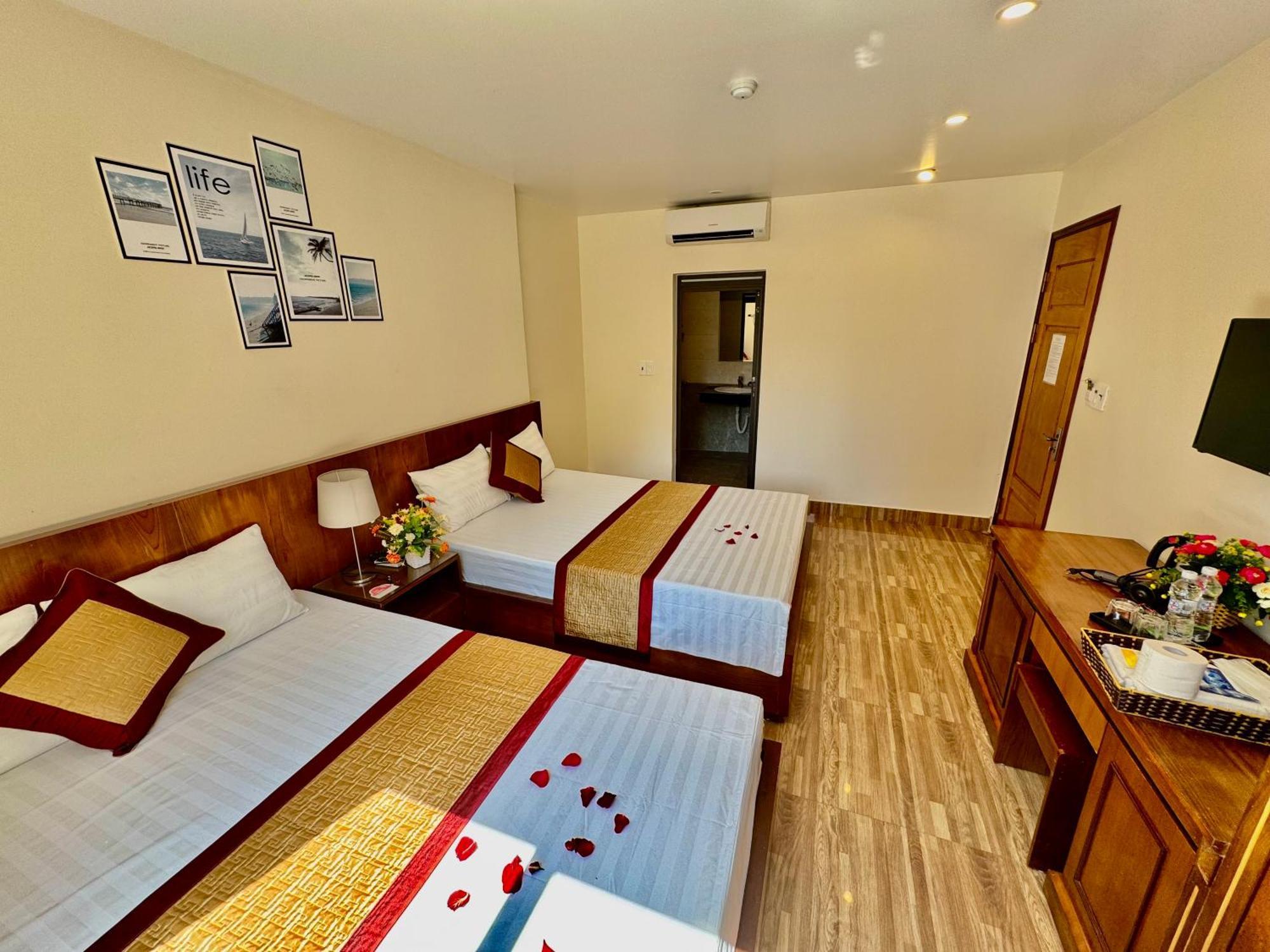 Thang Long Hotel Chan Chau Bagian luar foto